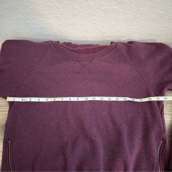 UGG Women's Australian Morgan Purple Large Sweater Zipper Sides - Picture 6 of 6